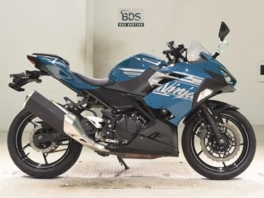 Kawasaki Ninja400