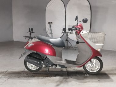 Suzuki Let's4