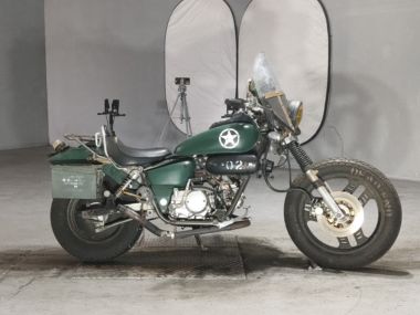 Honda Magna 50