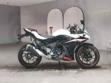 Suzuki GSX250R