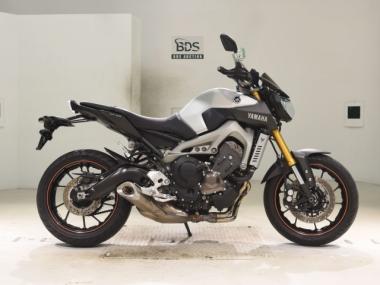 Yamaha Mt-09