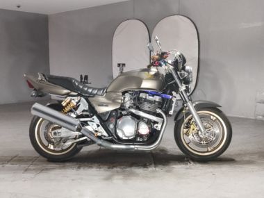 Honda CB1300SF