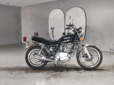 Suzuki GN125H