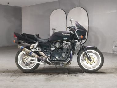 Kawasaki ZRX1100