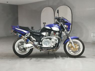 Yamaha XJR1300