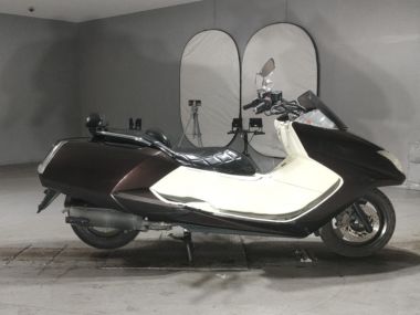 Yamaha Maxam250