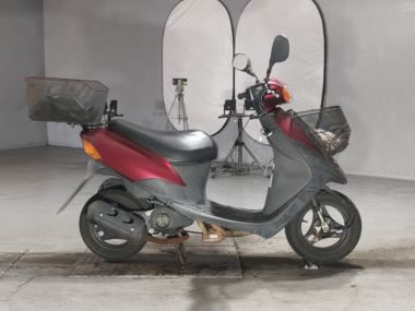 Suzuki Let's2