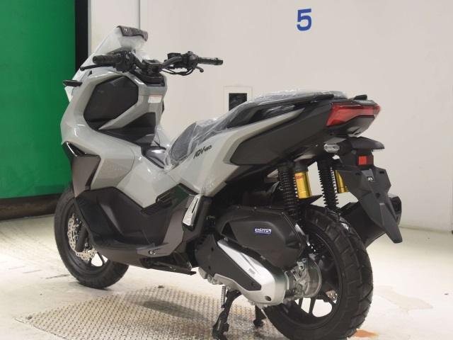 Миниатюра 6