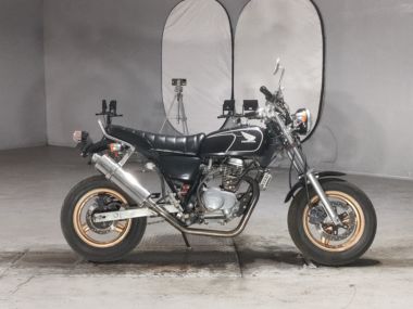 Honda APE100