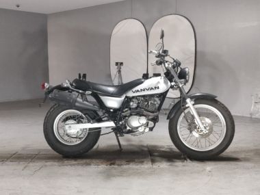Suzuki Van Van 200