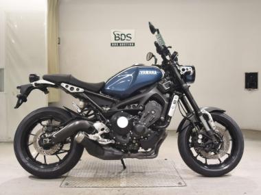 Yamaha XSR900