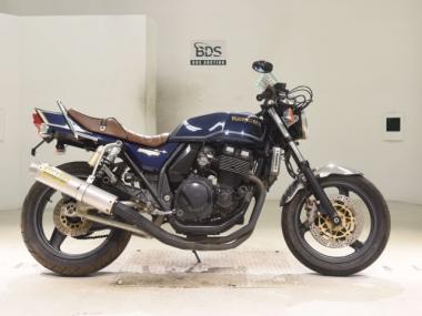 Kawasaki ZRX400