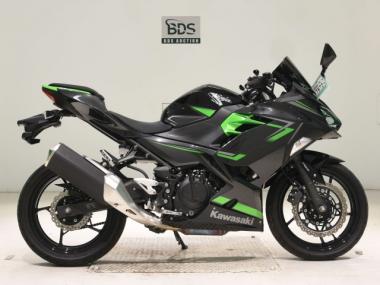 Kawasaki Ninja400