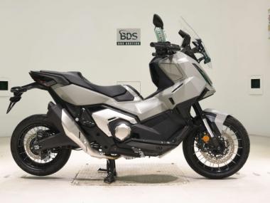 Honda X-ADV750
