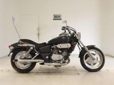 Honda Magna 250