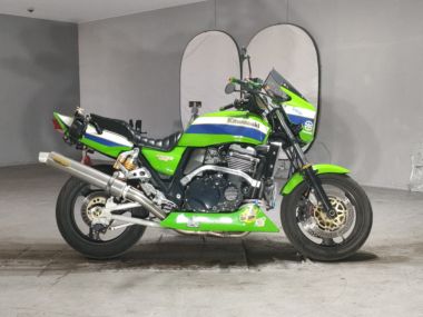 Kawasaki ZRX1100