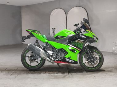 Kawasaki Ninja400