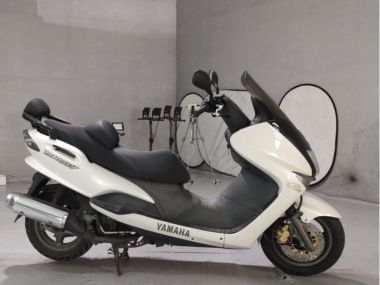 Yamaha Majesty 125