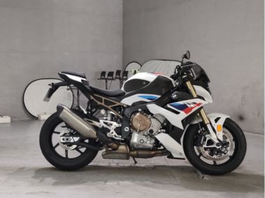 BMW S1000R