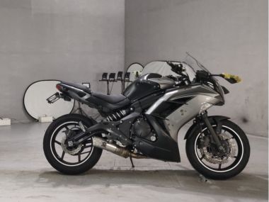Kawasaki Ninja400