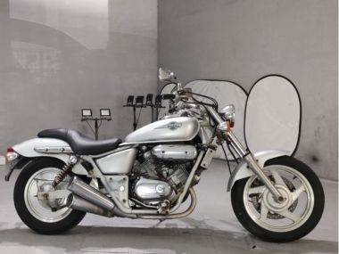 Honda Magna 250
