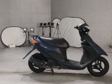 Suzuki Address V50