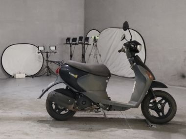 Suzuki Let's4