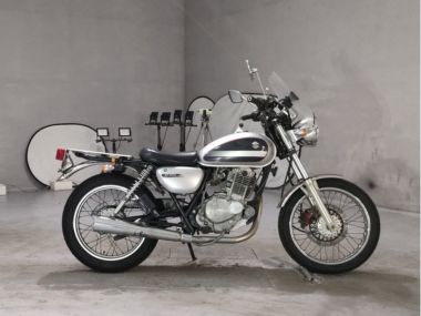 Suzuki ST250