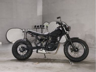 Yamaha TW200