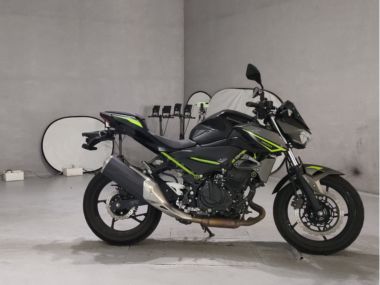 Kawasaki Z400