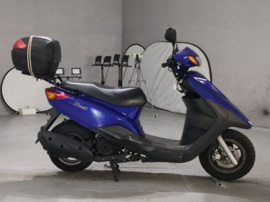 Yamaha Axis Treet