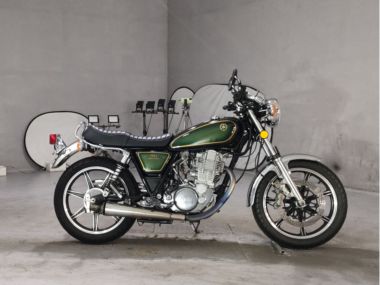 Yamaha SR400