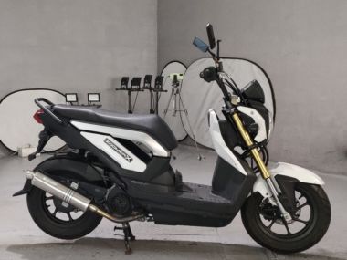 Honda Zoomer-X