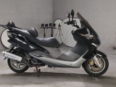 Yamaha Majesty 125