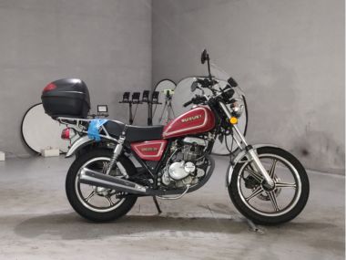 Suzuki GN125 F