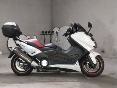 Yamaha T-MAX530