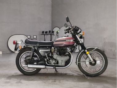Kawasaki W3