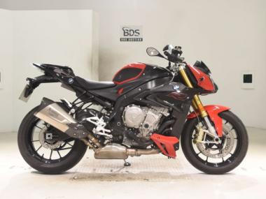 BMW S1000R