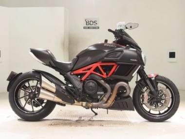 Ducati Diavel Carbon