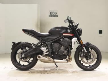 Triumph Trident 660