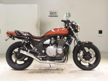 Kawasaki Zephyr1100
