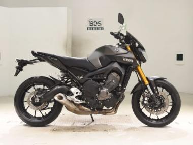 Yamaha Mt-09