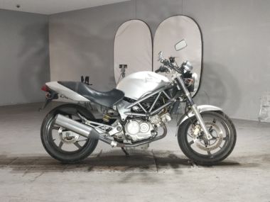 Honda VTR250