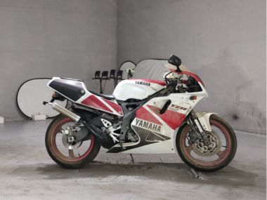 Yamaha TZR250R
