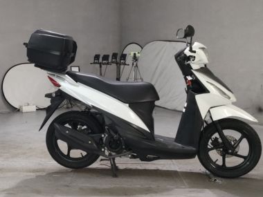 Suzuki Address V110