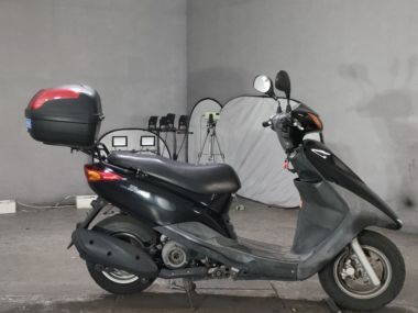 Yamaha Axis Treet