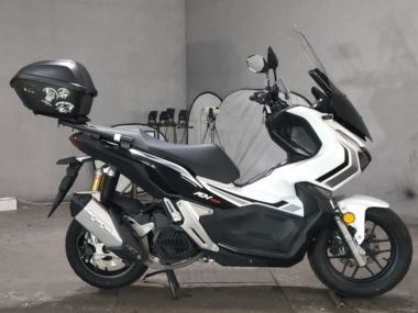 Honda ADV150
