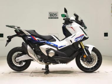 Honda X-ADV750