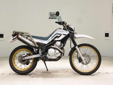 Yamaha Serow 250