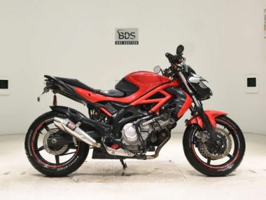 Suzuki Gladius400